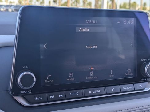 Certified 2023 Nissan Rogue SV FWD image 22