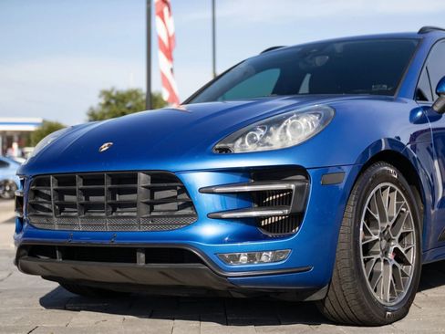 Used 2015 Porsche Macan Turbo AWD/4WD image 6