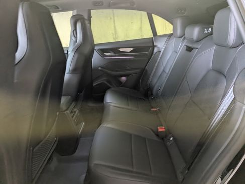 Used 2025 Porsche Macan Electric image 25