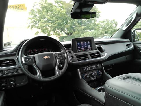 Used 2023 Chevrolet Tahoe LS w/ Driver Alert Package AWD/4WD image 9