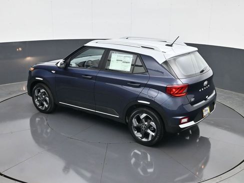 New 2026 Hyundai Venue SEL image 19