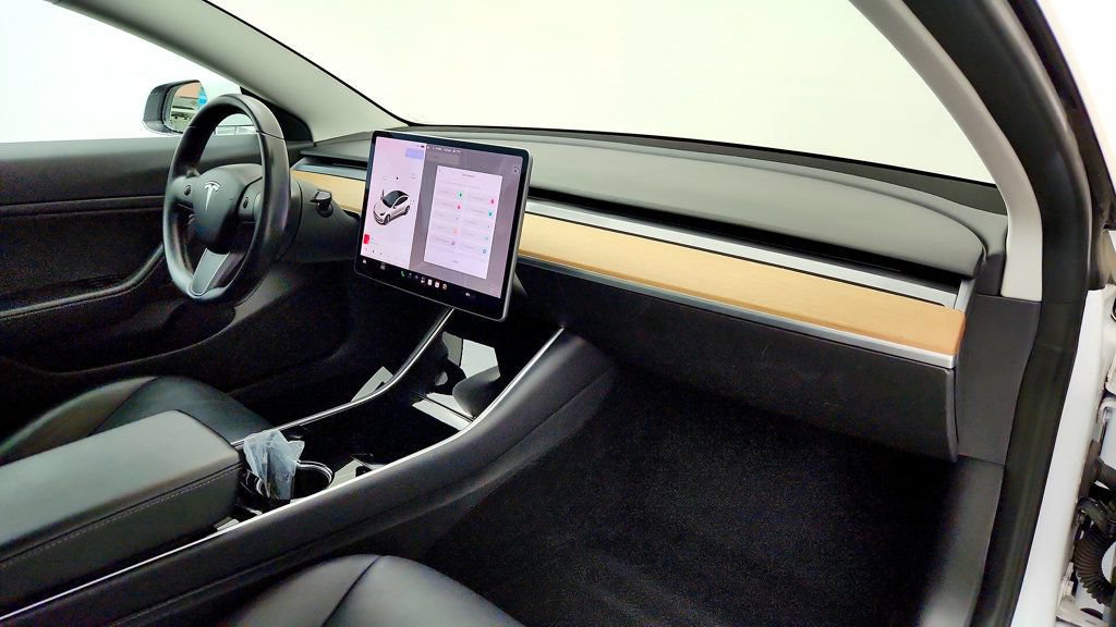 Used 2018 Tesla Model 3 Performance AWD/4WD image 25