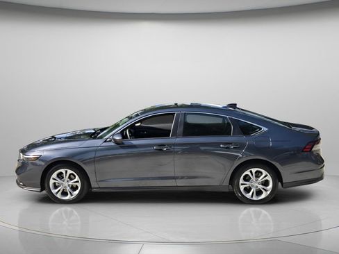 Used 2025 Honda Accord LX image 4