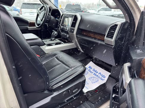 Used 2018 Ford F150 Lariat w/ Equipment Group 502A Luxury image 13