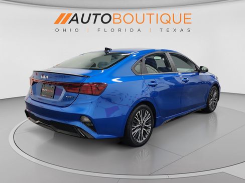 Used 2023 Kia Forte GT-Line w/ GT-Line Premium Package FWD image 5