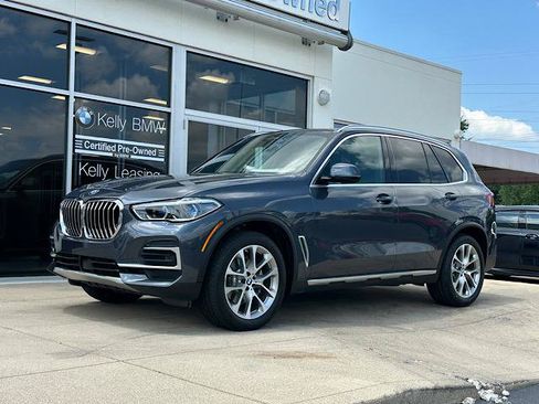 Used 2022 BMW X5 xDrive40i w/ Executive Package AWD/4WD image 4