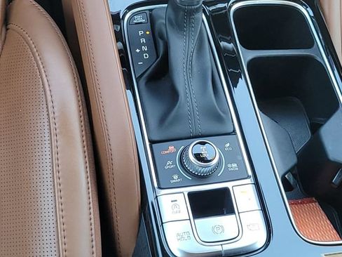 Used 2024 Kia Telluride SX Prestige X-Line AWD/4WD image 16