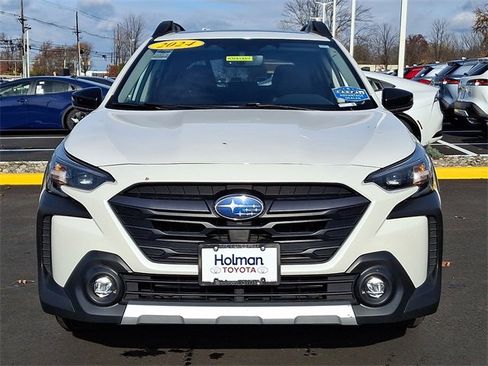 Used 2024 Subaru Outback Limited image 3