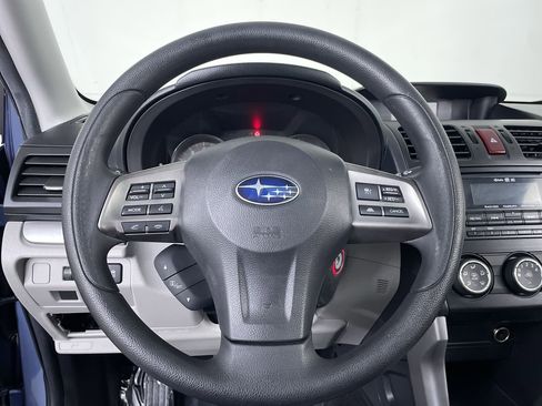 Used 2015 Subaru Forester 2.5i Premium AWD/4WD image 13