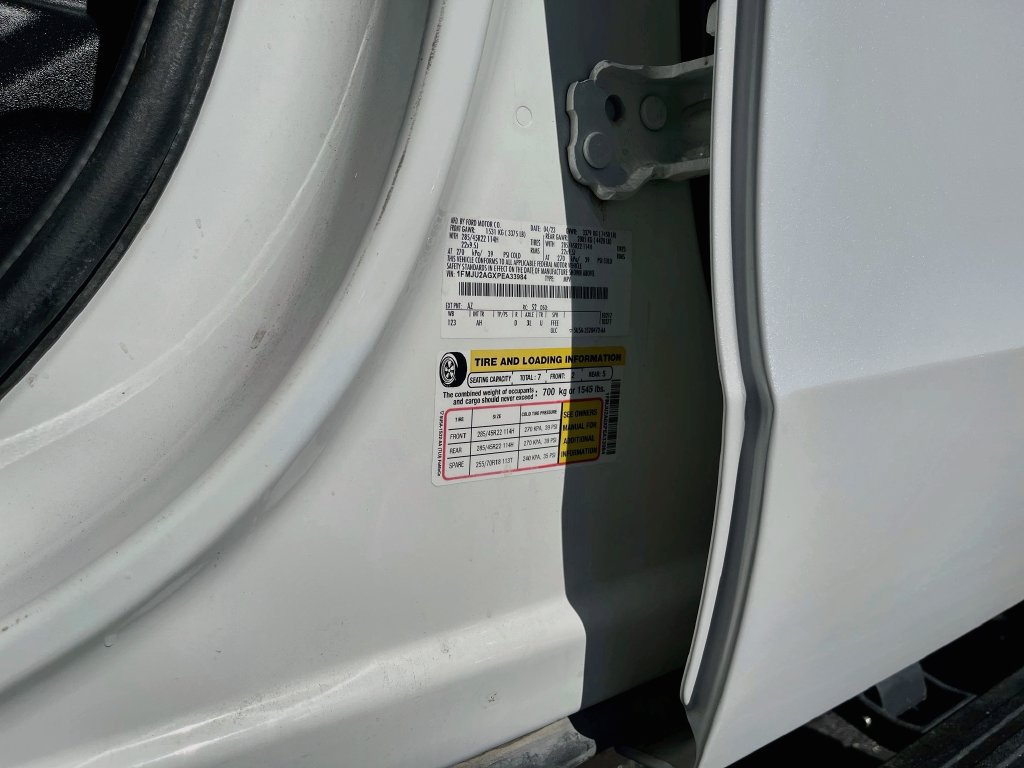 Used 2023 Ford Expedition Limited AWD/4WD image 34