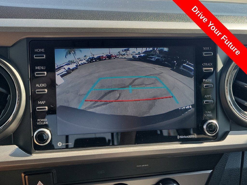 Used 2020 Toyota Tacoma SR5 RWD image 11