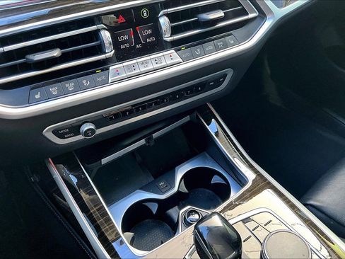 Used 2020 BMW X7 xDrive40i w/ Premium Package image 33