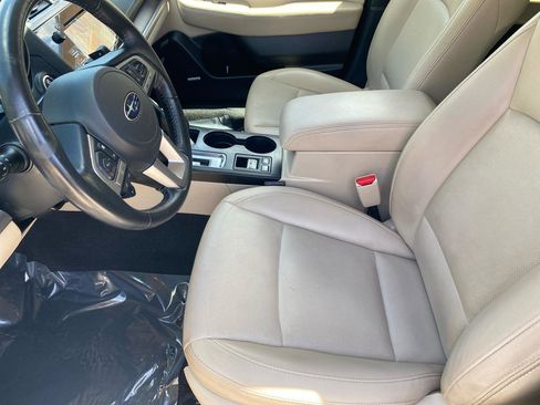 Used 2016 Subaru Outback 2.5i Limited AWD/4WD image 15