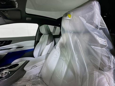 New 2026 Cadillac Optiq Luxury 1 image 13