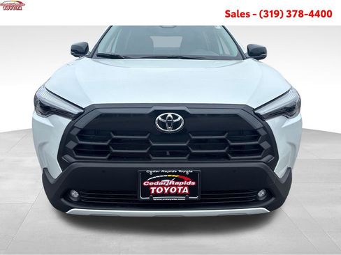 New 2026 Toyota Corolla Cross XLE w/ Convenience Package AWD/4WD image 8