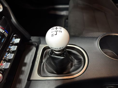 Used 2016 Ford Mustang Shelby GT350 w/ Track Package image 38