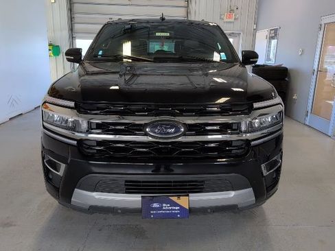 Certified 2024 Ford Expedition Limited image 6
