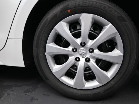 New 2026 Toyota Corolla LE image 15