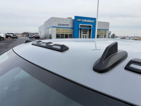 Used 2024 Chevrolet Silverado 2500 ZR2 image 15