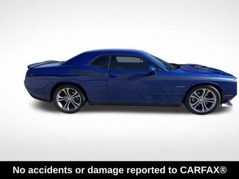 Used 2022 Dodge Challenger R/T w/ Shaker Package RWD image 2