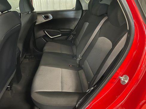 Used 2022 Kia Soul LX w/ Technology Package FWD image 14