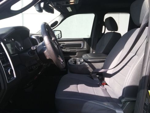 Used 2022 RAM 1500 Classic Warlock w/ Electronics Group image 11