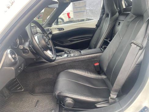 Used 2024 MAZDA MX-5 Miata RF Grand Touring w/ Weather Package image 5