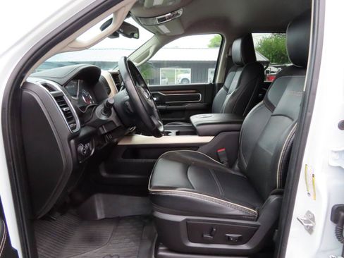 Used 2024 RAM 2500 Laramie AWD/4WD image 28