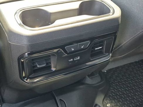 Used 2023 GMC Sierra 1500 AT4 w/ AT4 Premium Package AWD/4WD image 23