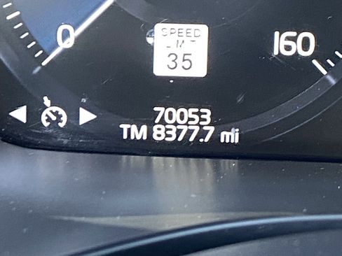 Used 2021 Volvo XC60 T5 Momentum FWD image 31