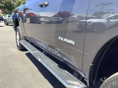 Used 2025 RAM 2500 Big Horn AWD/4WD image 43
