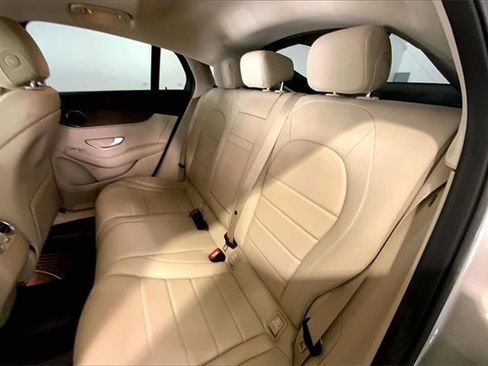 Used 2023 Mercedes-Benz GLC 300 4MATIC Coupe image 25