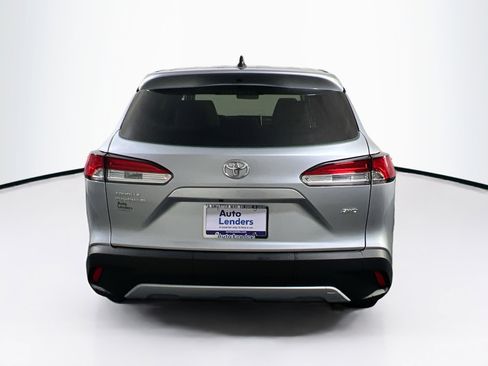 Used 2023 Toyota Corolla Cross L image 6