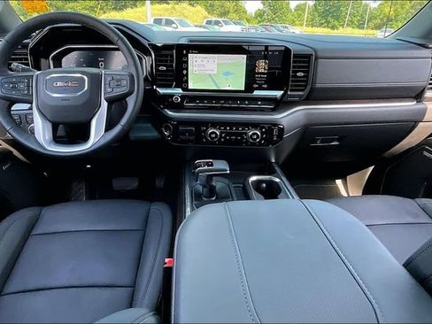 Used 2026 GMC Sierra 1500 SLT w/ SLT Premium Plus Package AWD/4WD image 8
