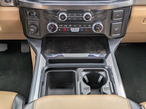 Used 2024 Ford F350 Lariat w/ Lariat Ultimate Package image 18