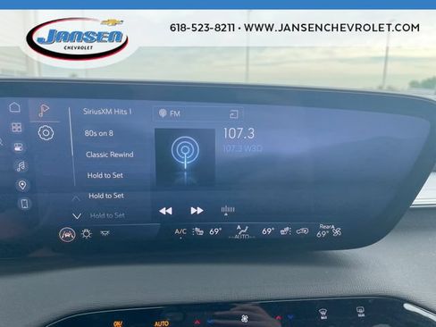 Used 2025 Buick Enclave Preferred FWD image 13