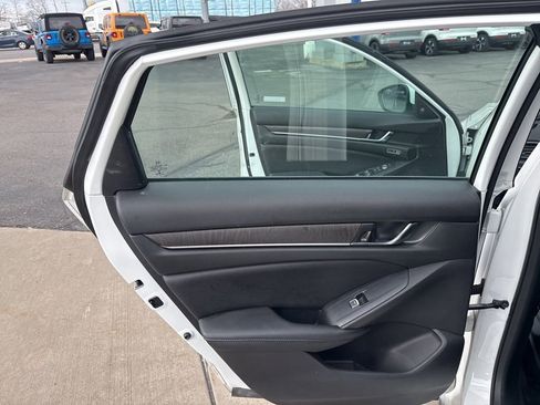 Used 2020 Honda Accord EX-L image 28