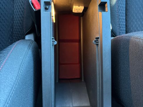 Used 2015 Chevrolet Equinox LS image 16