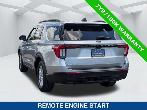 Certified 2025 Ford Explorer Active image 6