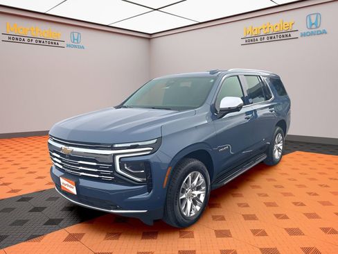Used 2025 Chevrolet Tahoe Premier image 1