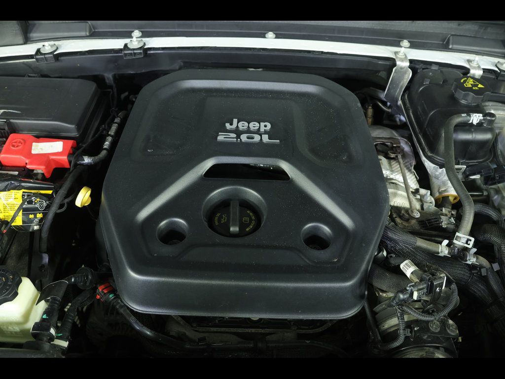 Used 2021 Jeep Wrangler Unlimited Sport AWD/4WD image 17