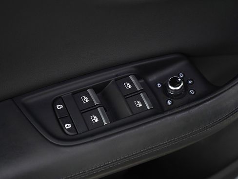 Used 2021 Audi Q7 3.0T Premium Plus image 22