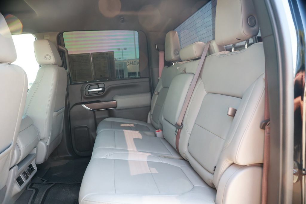 Used 2023 GMC Sierra 2500 SLT w/ Driver Alert Package I AWD/4WD image 37