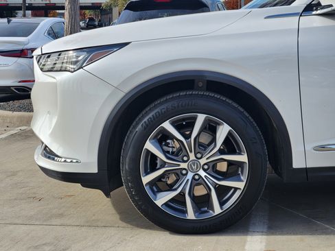 Used 2023 Acura MDX FWD w/ Technology Package image 9