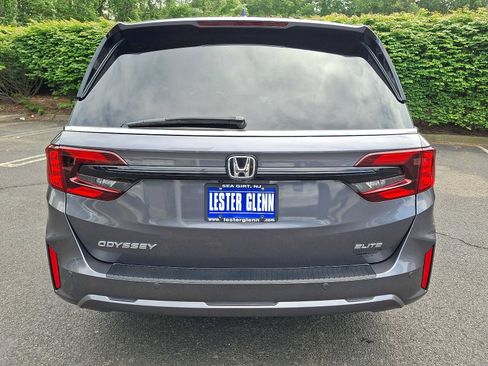 Certified 2025 Honda Odyssey Elite image 5