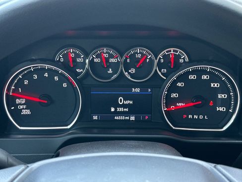 Used 2020 Chevrolet Silverado 1500 LT AWD/4WD image 21