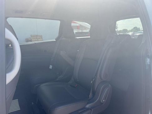 Used 2023 Honda Odyssey EX-L image 24