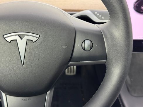 Used 2022 Tesla Model 3 Performance image 20