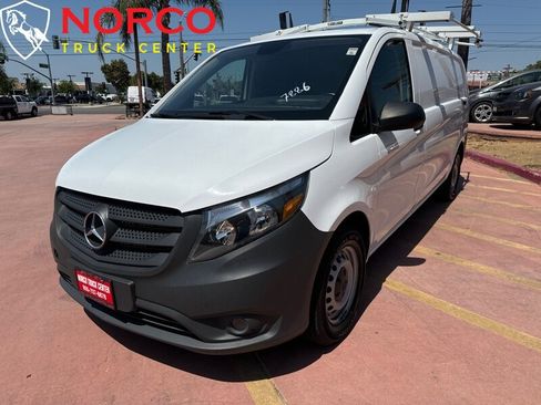 Used 2022 Mercedes-Benz Metris image 4