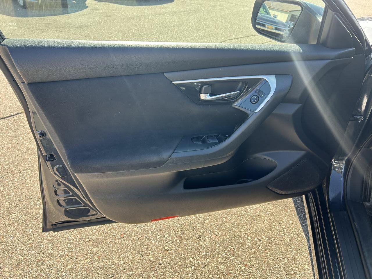 Used 2014 Nissan Altima 2.5 S FWD image 14